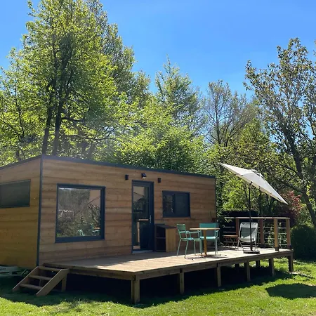 Moho Nat'ure Tiny-house Bed and breakfast *
